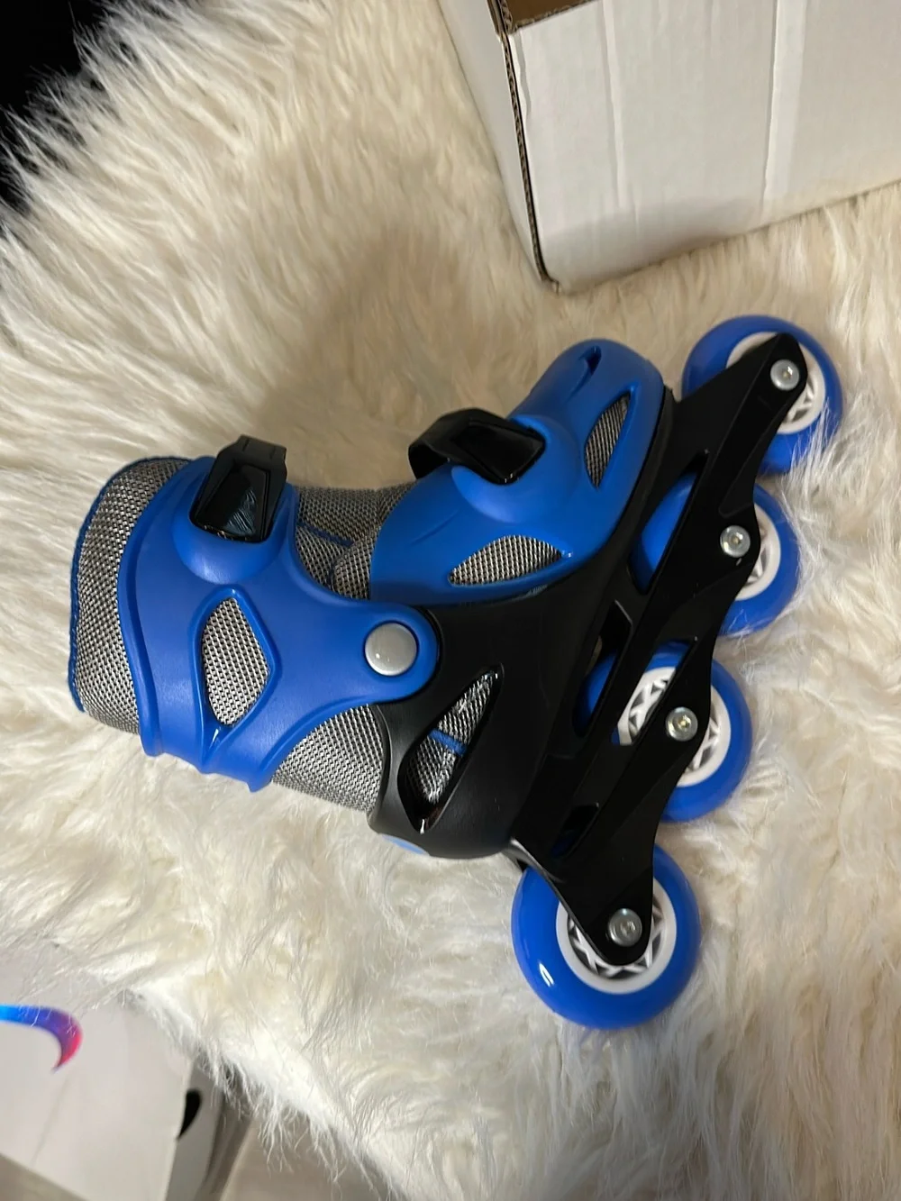Avigo Kids Blue Inline Skates with Adjustable Straps